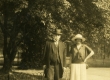 Oskar Kallas ja [Laine] Kallas, Hyde Park 1923 - KM EKLA