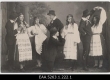 Grupp rahvatantsude esinejaid originaalstest Liivimaa rahvariietest Hiiu-Kärdla karskus-kehakultuuri kursustelt 9-24.10.1926 - EAA