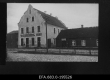 Saarde Majandusühisuse ja Saarde Laenu- ja Hoiuühisuse hoone ning Kilingi-Nõmme Hariduse Selts Õilme hoone. 1933 - EFA