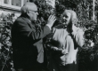 Julius Mägiste ja Betti Alver Koidula tn 8 aias 20. aug. 1970 - KM EKLA