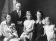 Ed. Hubel perekonnaga [1927] - KM EKLA