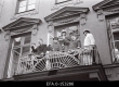 Riigivolikogu otsuste heakskiitmiseks korraldatud suurmiiting Tallinnas. A. Ždanov koos Nõukogude Liidu saatkonna tegelastega meeleavaldust tervitamas.	24.07.1940. - EFA