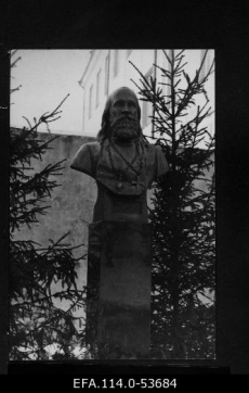 Piiskop Platoni (kodaniku nimega Paul Kulbusch) hauasammas. enne 1940