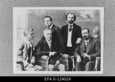 Heliloojad Juhan Aavik, Aleksander Läte, Artur Kapp (esireas) ja Leenart Neumann, Mart Saar. [1920-1925]