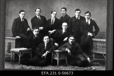 Korporatsiooni „Limuvia“ liikmeid I semestril 1916. aastal.	