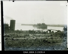 Kaks sõjalaeva. 1910 - 1915