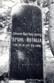 Johann Spuhl-Rotalia haud Hullo küla vene kalmistul