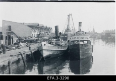 Eesti kaubalaevad sadamas. 1918 - 1940