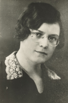 Jaan Kärneri teine abikaasa Hilda Kärner 1930. a