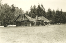 Pühaste koolimaja Rõngu kihelkonnas, Peeter Grünfeldti sünni-, hiljem töökoht õpetajana (1888-1891)