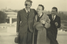 Vasakult: A. Antson, Paul Viiding, Julius Oengo