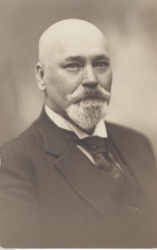 Karl August Hindrey