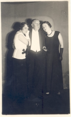 Eduard Vilde ajakirjanike ballil 14. veebr. 1930