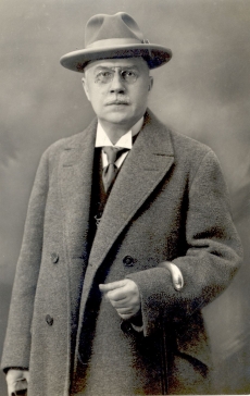 Eduard Vilde,  1925