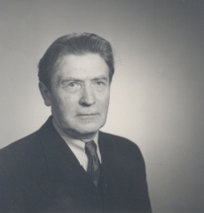 Johannes Aavik 76-aastasena