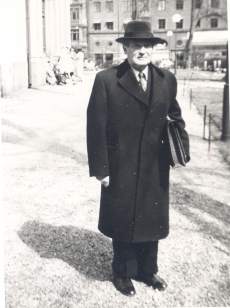 Johannes Aavik Stockholmis 1956. kevadel