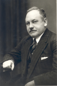 Bernhard Linde 