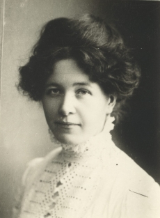 Marie Under u 1908. a. 