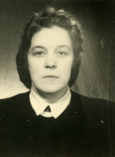 Betti Alver [1930. aastate lõpul], dokumendifoto