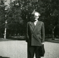 August Sang Pärnus [1948]