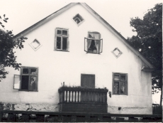Viisu mõisa peahoone,  F. R. Kreutzwaldi vanemate elukoht, otsavaates, 1952
