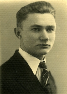 Karl Ristikivi [1939. a]