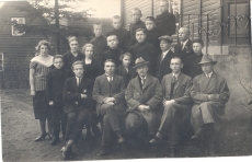 Gustav Wulff, Armand Koik, praost Lauri, pedagoog Elango, õp. Simson, Leo Wulff