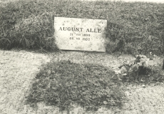 August Alle (1890-1952) haud Tallinna Metsakalmistul 1974. a.