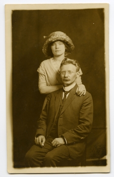 Julia ja Hans Pöögelmann