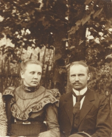 Mihkel Kampmaa abikaasaga [1903]