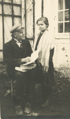Hendrik Adamson oma õpilasega [1924. a]