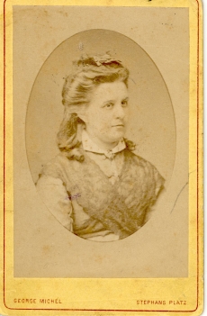 Lydia Koidula Strassburgis, 1877