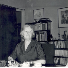 Marie Under Rootsis 1966