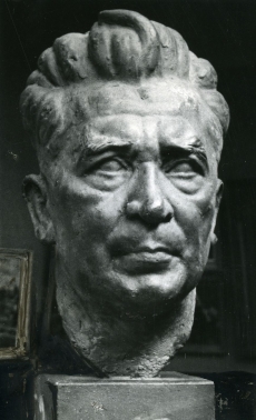 Prof. V. Mellik, M. Jürna portree (kips)