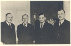 Bernhard Linde, Anton Hansen Tammsaare, Juhan Parts ja Karl Anton