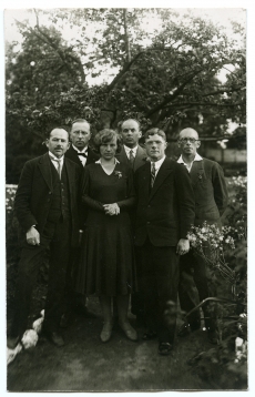 Rudolf Reiman (vas. 2.) grupifotol 1930. a. 