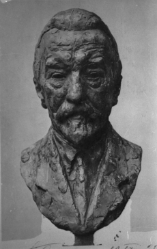 F. Sannamees. August Kitzbergi büst, 1925
