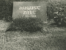 August Alle haud Tallinnas Metsakalmistul