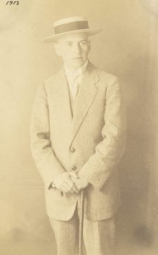 Artur Adson 1913. a 