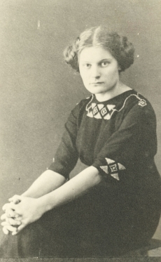 Jaan Kärneri esimene abikaasa Iida Kull [1911. a.]