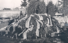 Anna Haava haud Tartu Maarja kalmistul 17.03.1957.