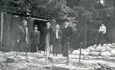 E. Tuglas, P. Kurvits, E. Eesorg, S. Oinas-Kurvits, F. Tuglas Munamäel, juuni 1938