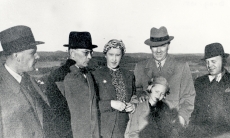 P. Kurvits, F. Tuglas, E. Tuglas, r Kleis, Treumann, ees: E. Eesorg. Soome-sõit, juuli 1938