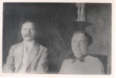 Eduard Vilde abikaasaga 1913.a suvel Kopenhaagenis