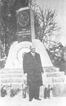 Eduard Vilde Mahtra sõja monumendi avamisel 4. juuni 1933