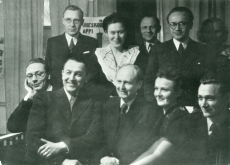 "Veljesto" liikmeid 1940. aastatel. I reas vas.: 2. Bernard Kangro, 3. Eerik Laid, 5. Karl Ristikivi; II reas vas. 4. Ilmar Talve 