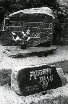 August Sanga haud Pärnus