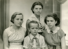 ed Anni Kreem, Reet Sein, Mari Tarand ja Juhan Viiding 1958