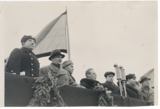 Balti mereväelaste matuste puhul korraldatud leinamiiting