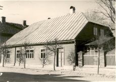 F. R. Kreutzwaldi maja Võrus (kevadel)